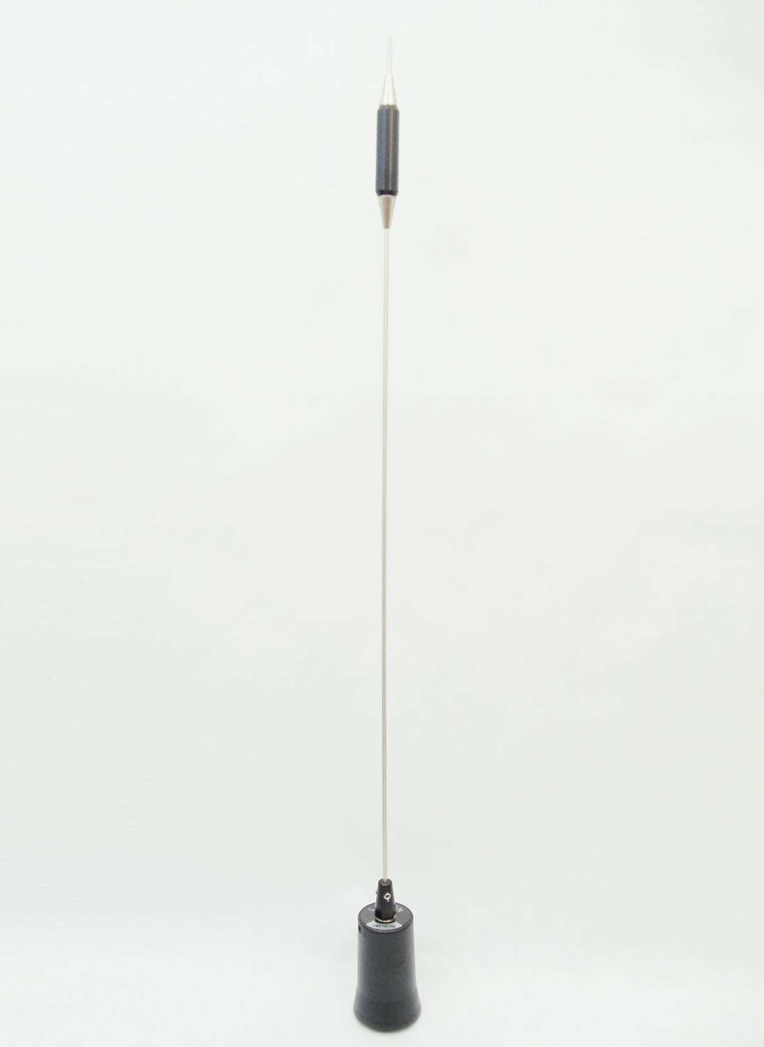 LARSEN - 150-154 MHZ & 450-460 MHZ VHF & UHF DUAL BAND ANTENNA WITH BLACK COIL & 2.4/4DB .100 CLOSED COIL CHROME WHIP