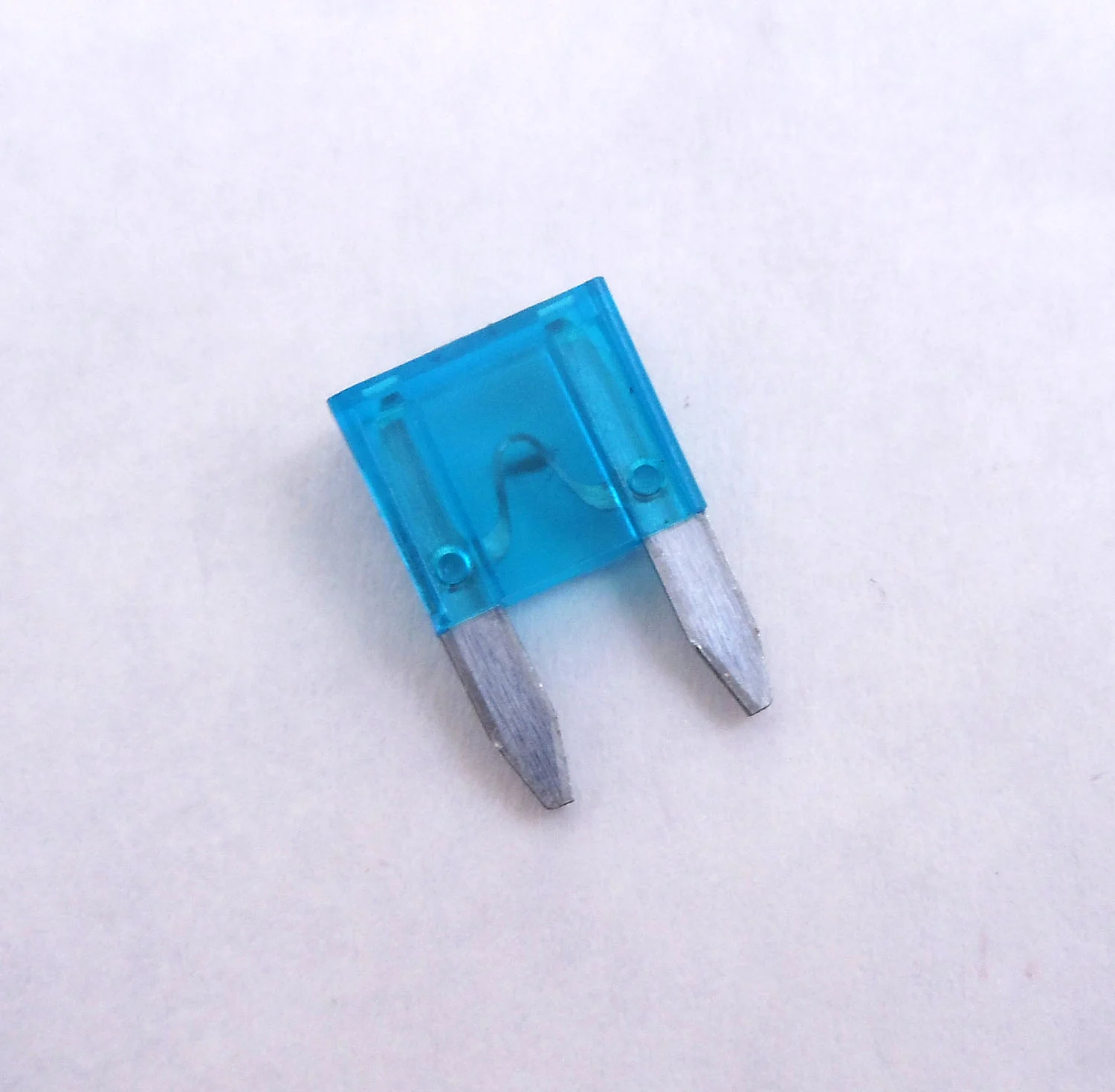 15 AMP MINI BLADE FUSE (BULK)